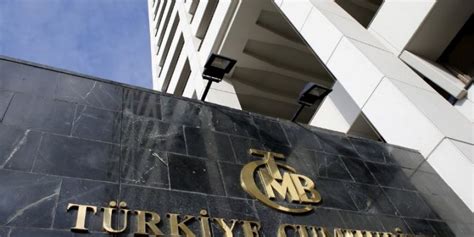 Turkey’s central bank unleashes a big interest rate hike in another sign of an economic shift